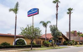 Howard Johnson National City San Diego